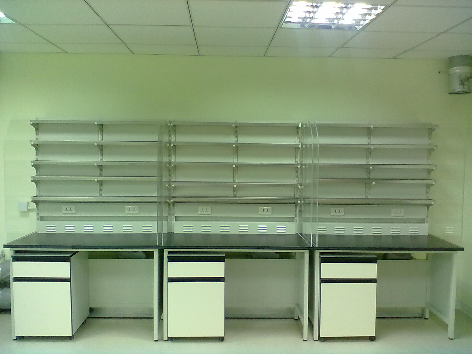 定制工作臺——曾田香料（上海）